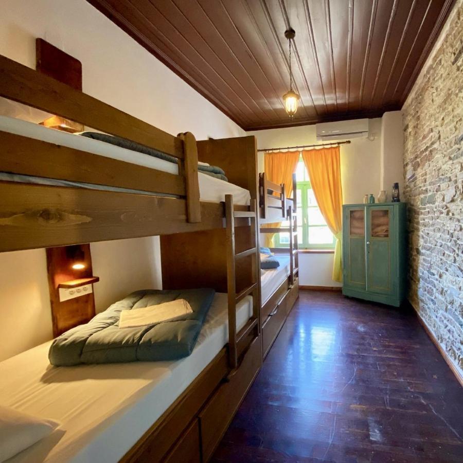 Stone City Hostel Gjirokastra Kültér fotó