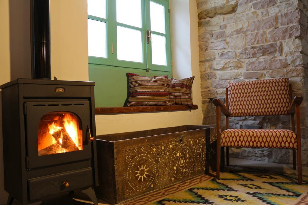 Stone City Hostel Gjirokastra Kültér fotó