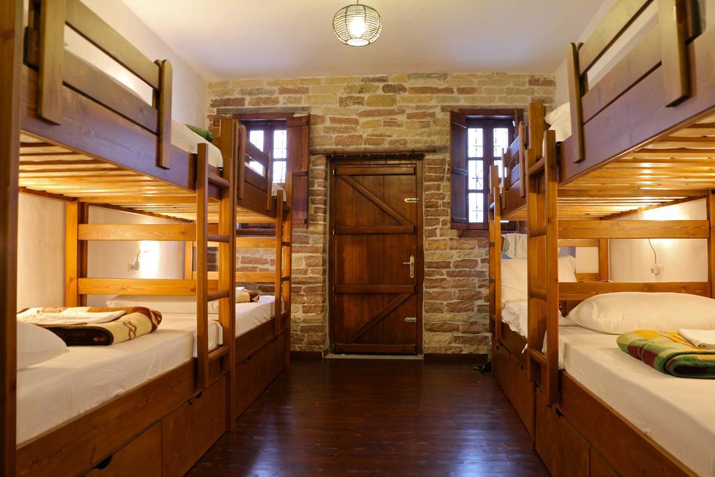 Stone City Hostel Gjirokastra Kültér fotó