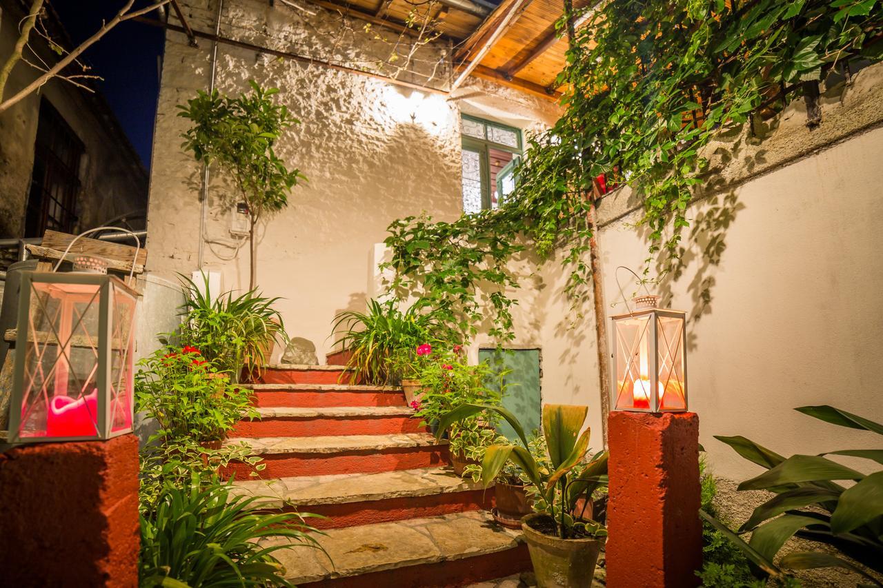 Stone City Hostel Gjirokastra Kültér fotó